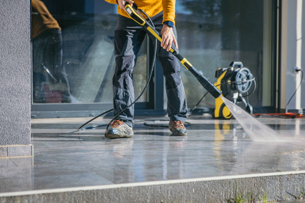 Deck Cleaning Services in Tara Hills, CA